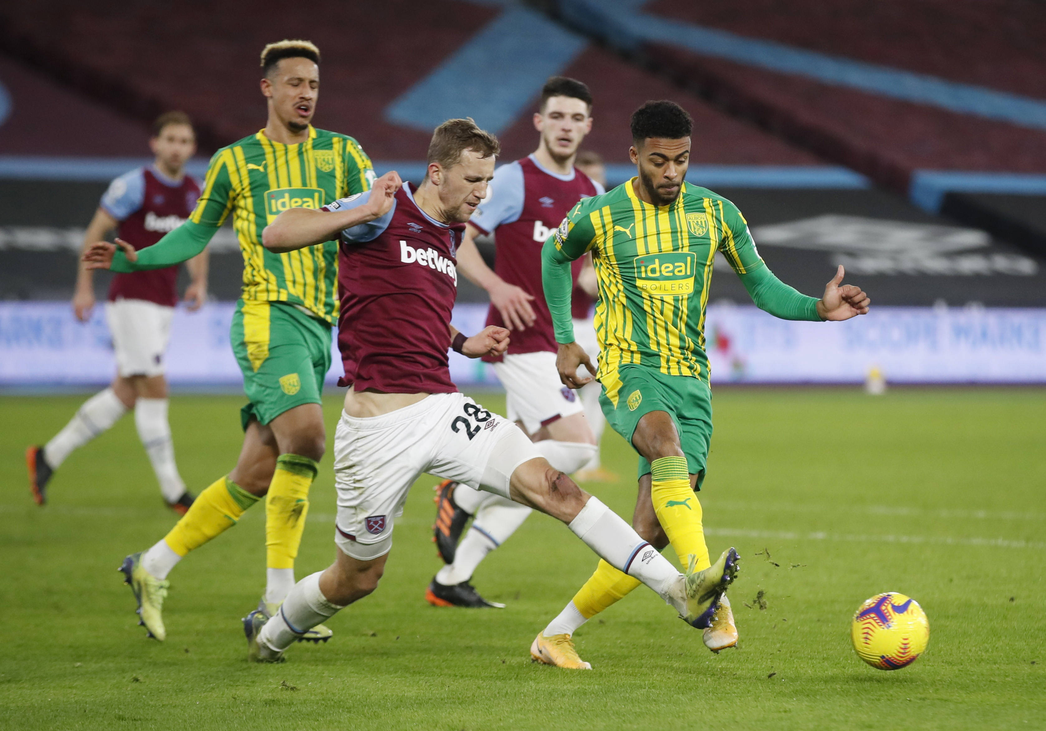 洋城举行 洋城举行